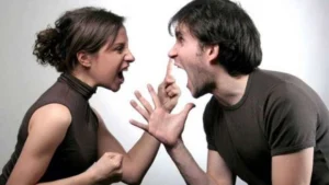 ألقى عليها سبرتاية مشتعلة.. مصرع سيدة حرقًا على يد زوجها بسبب خلافات أسرية بالجيزة