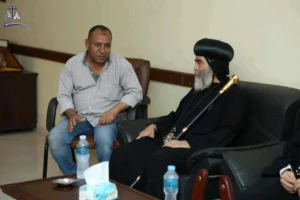 رئيس مدينة نجع حمادي بقنا يستقبل الحبر الجليل الانبا بضابا والوفد المرافق لتقديم التهنئة بعيد الاضحى المبارك.•