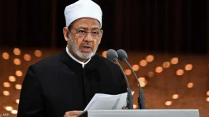 شيخ الأزهر يكشف عن أمنية حياته «مستعد لترك كرسي المشيخة والجلوس على حصير لتعليم الأطفال القرآن»