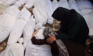 صحة غزة”: الاحتلال ارتكب 3 مجازر أسفرت عن استشهاد 55 شخصًا وإصابة 110 آخرين