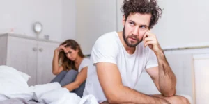 أسباب أصابة الرجال بالعجز الجنسي؟.. أخصائي يُجيب