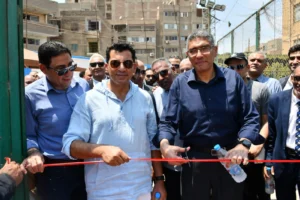 بثالث جولاته الافتتاحية بمحافظة الجيزة …. وزير الشباب والرياضة ومحافظ الجيزة يفتتحان العديد من المنشآت الرياضية بنادي الطالبية بمحافظه الجيزه