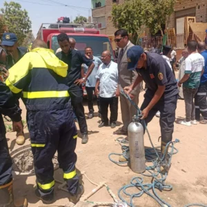 انتشال 3 جثث لعمال داخل بيارة صرف صحي في نجع الفتاتيح بالطود بمحافظة الأقصر