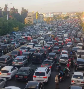 النزوح اللبناني نحو سوريا: بين الهروب من الهجمات الإسرائيلية وتغير العلاقات بين البلدين