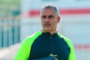 تفاصيل جلسة جوميز مع لاعبي الزمالك قبل مران اليوم