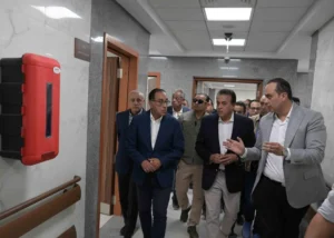 رئيس الوزراء يتابع تشغيل منظومة التأمين الصحي الشامل بالأقصر •