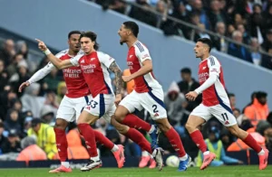 دوري أبطال أوروبا.. ساكا ومارتينيلي يقودان أرسنال في مواجهة إنتر