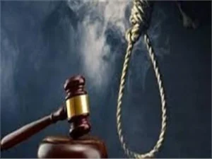 الإعدام لربة منزل وبائع ملابس لقتلهما زوج الأولى بالإسكندرية