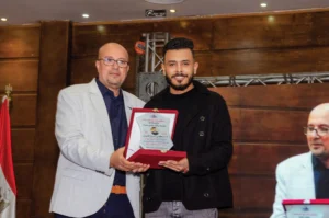 تكريم مصطفي سراج الدين في شخصيات لها بصمات