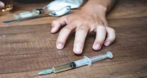 كشف ملابسات مصرع طبيب بحقنة مخدرة داخل مستشفي العجوزة