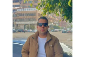 إنسانية ضابط شرطة تنقذ أم وابنتها من الموت في اللحظات الأخيرة ببورسعيد