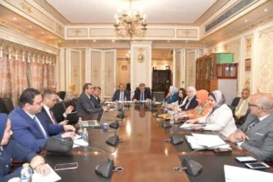 أيقونة “تطوير شامل لدراسة الصيدلة في مصر: 5 سنوات دراسة وسنة تدريب بمكافأة شهرية”