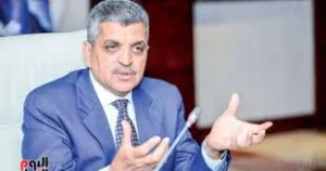 أسامة ربيع يحسم الجدل: لا عبور مجاني حتى للسفن المصرية بقناة السويس