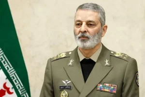 إيران تنفي اغتيال رئيس الأركان الجديد عبدالرحيم موسوي