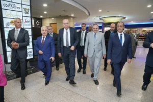 مصر للطيران الناقل الوطني لأوائل الجمهورية في رحلتهم إلى ألمانيا.