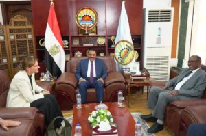 محافظ مطروح يستقبل نائب مدير الصندوق الدولي للتنمية أيفاد