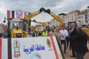 محافظ الغربية يتفقد اصطفاف المعدات استعدادًا لانطلاق التدريب العملي المشترك “صقر 156” لمجابهة الأزمات والكوارث•