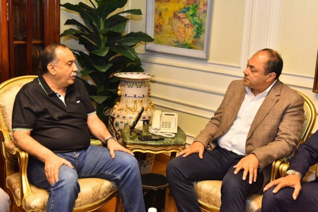 محافظ أسيوط يستقبل رئيس هيئة تنمية الصعيد لبحث التعاون المشترك وتوقيع بروتوكولات جديدة لدعم مشروعات التنمية بالمحافظة