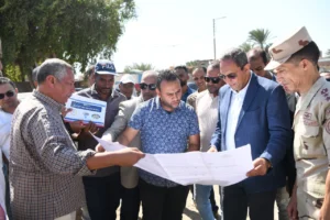 محافظ قنا يتفقد أعمال تنفيذ مشروعي كوبري الفؤادية وبربخ بخانس بأبوتشت