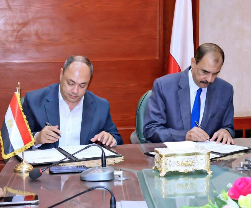 رئيس هيئة تنمية الصعيد يلتقي بمحافظ سوهاج لبحث سبل التعاون المشترك وتوقيع بروتوكولات مشتركة لدعم التنمية بالمحافظة