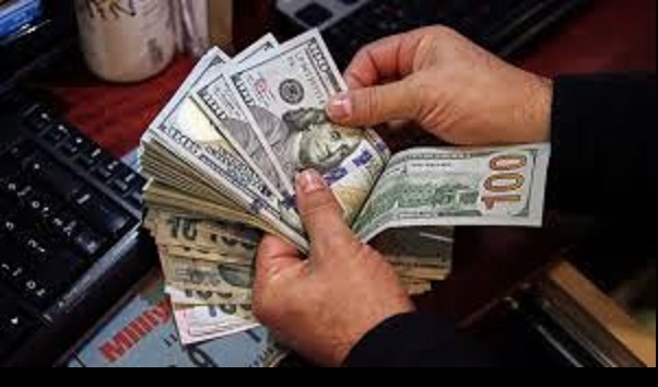 ليلة سقوط رجال أعمال أصحاب شبكة المقاصة بحوزتهم ملايين الجنيهات وآلاف الدولارات قبل تهريبها إلى دولة عربية