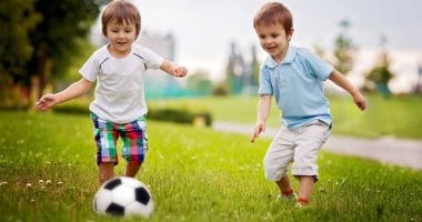 دكتور مهاب عبد الباقى يكتب : أنت اشتريت لطفلك 365 لعبة… لكن لعبت معاه كام مرة؟