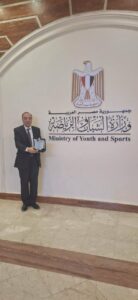 عمالقة الحساب الذهني يكرّم الخبير الاقتصادى الدكتور محمد إبراهيم عبد اللطيف.. صناعة جيل جديد من الموهوبين